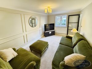 Photo 25- click for photo gallery